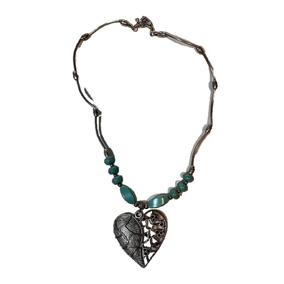 Boho Chic Southwestern Silver, Faux Turquoise w/Large Heart Pendant 16" Necklace - Picture 2 of 3